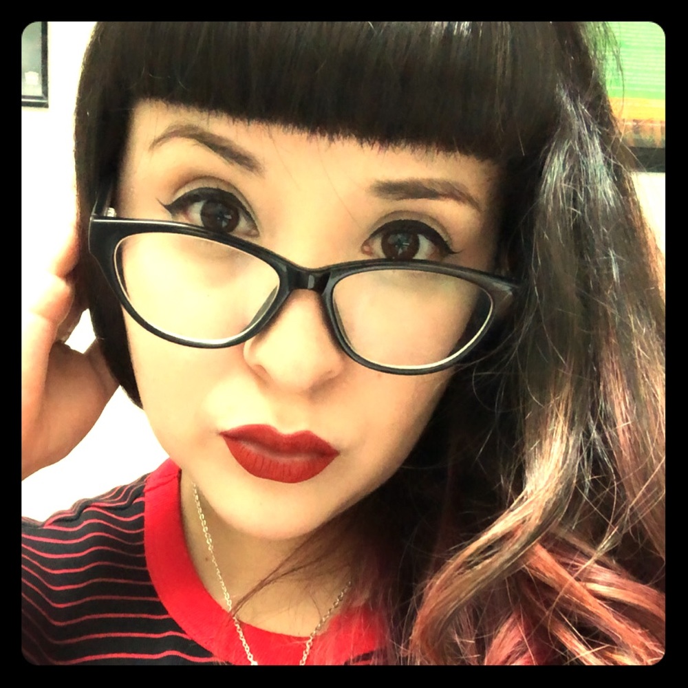 Meet your Posher, Sabrina
